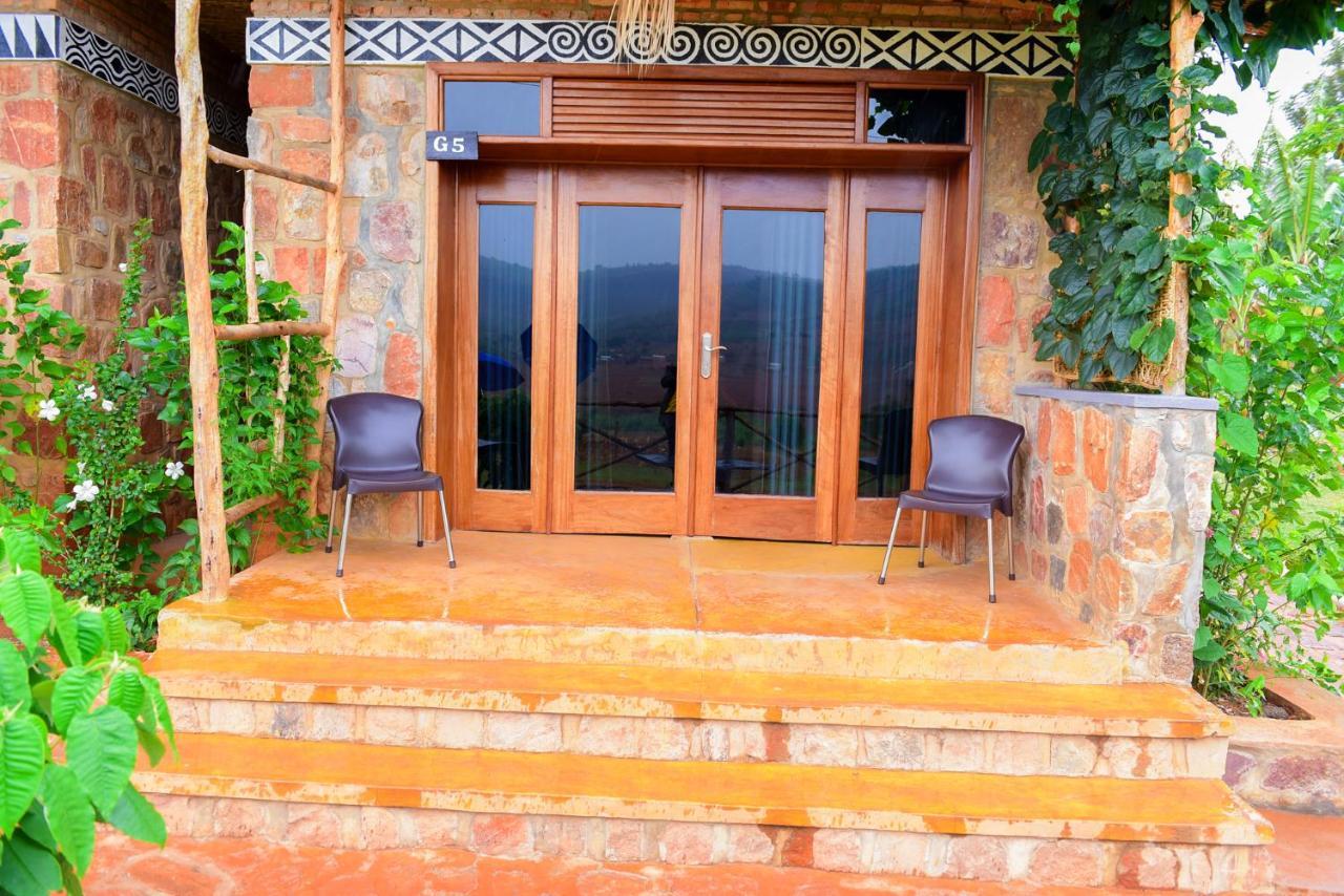 Akagera Transit Lodge Екстериор снимка