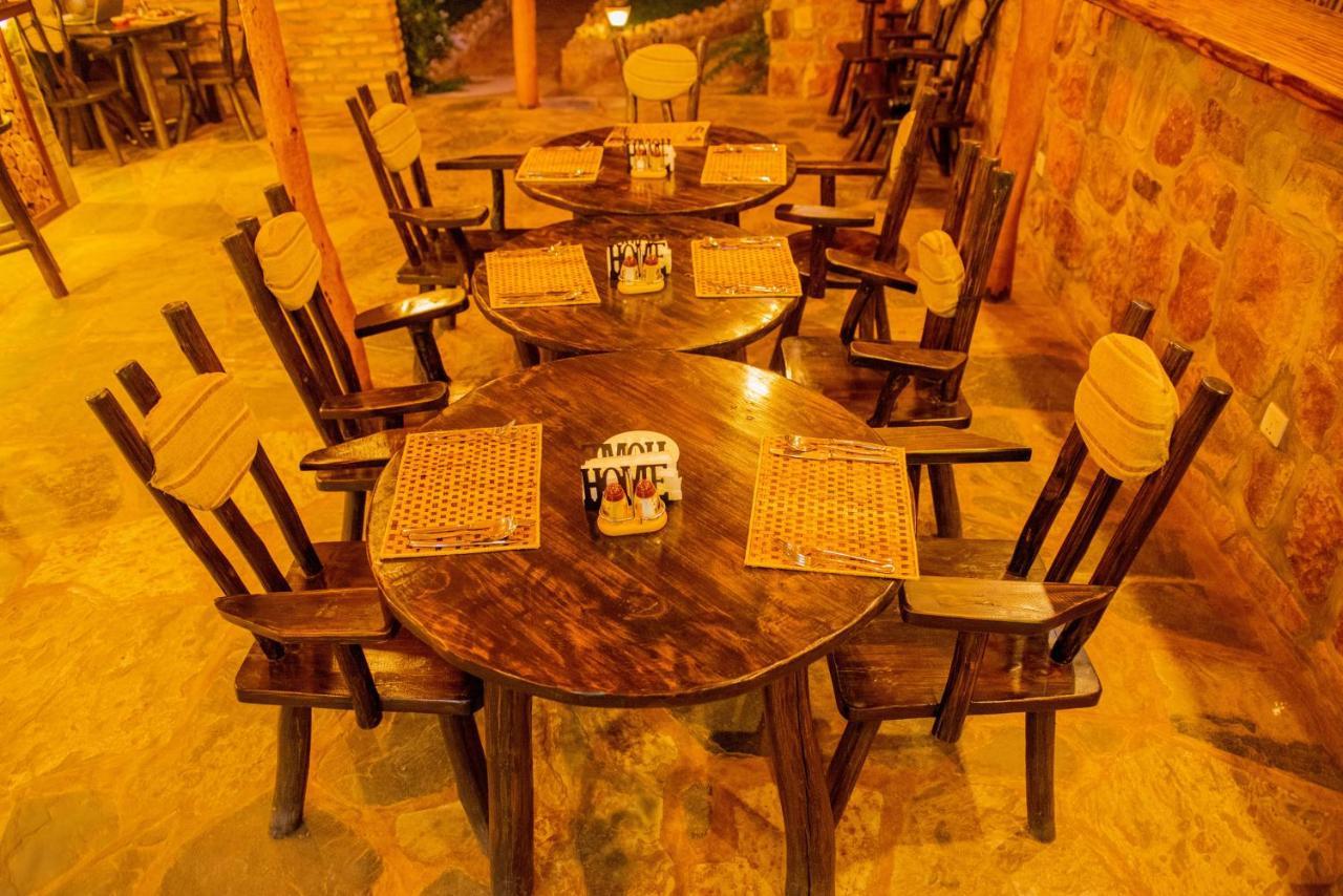 Akagera Transit Lodge Екстериор снимка