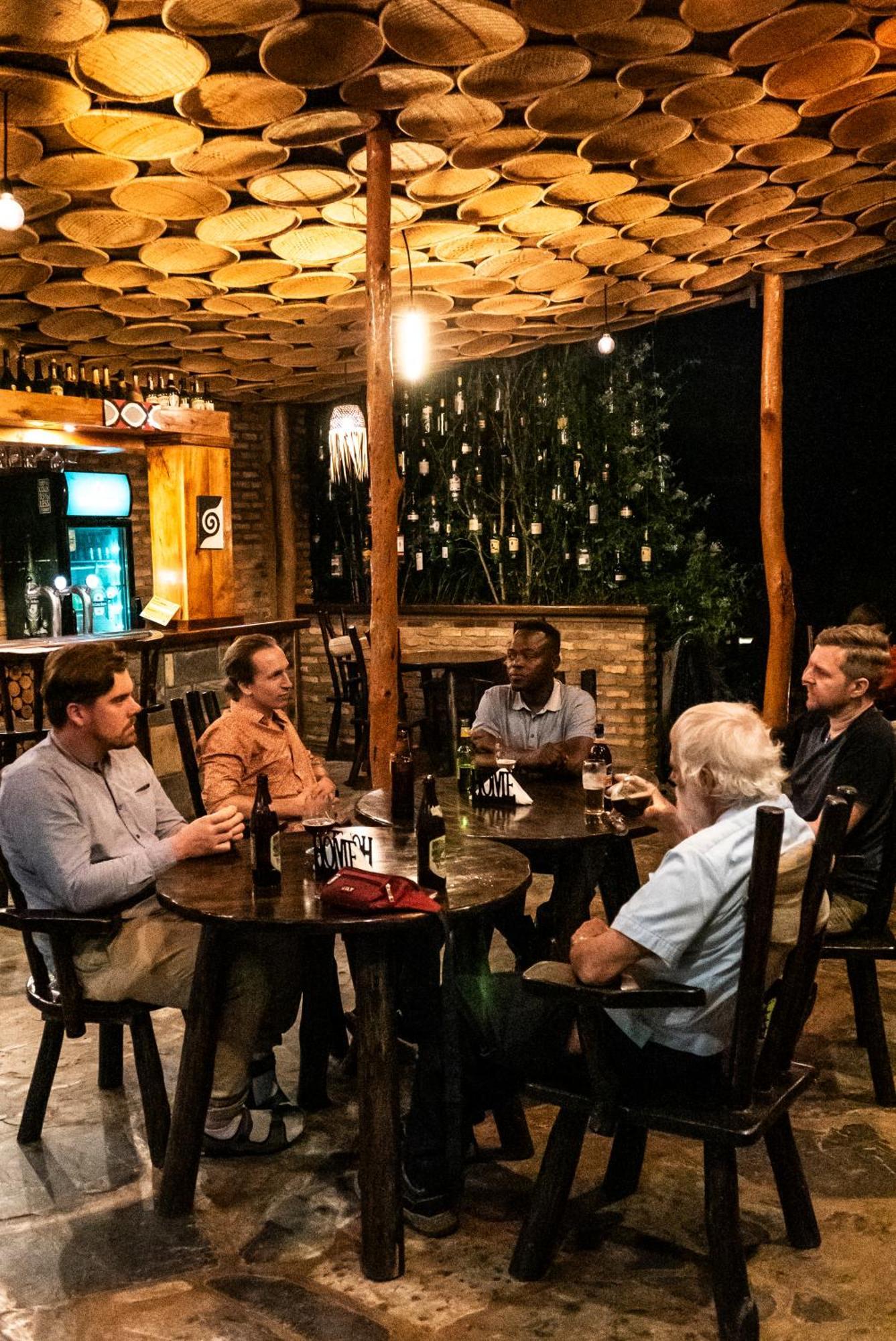 Akagera Transit Lodge Екстериор снимка